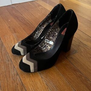 Missoni for Target vintage Black Chevron Block Heel Pumps – Size 8